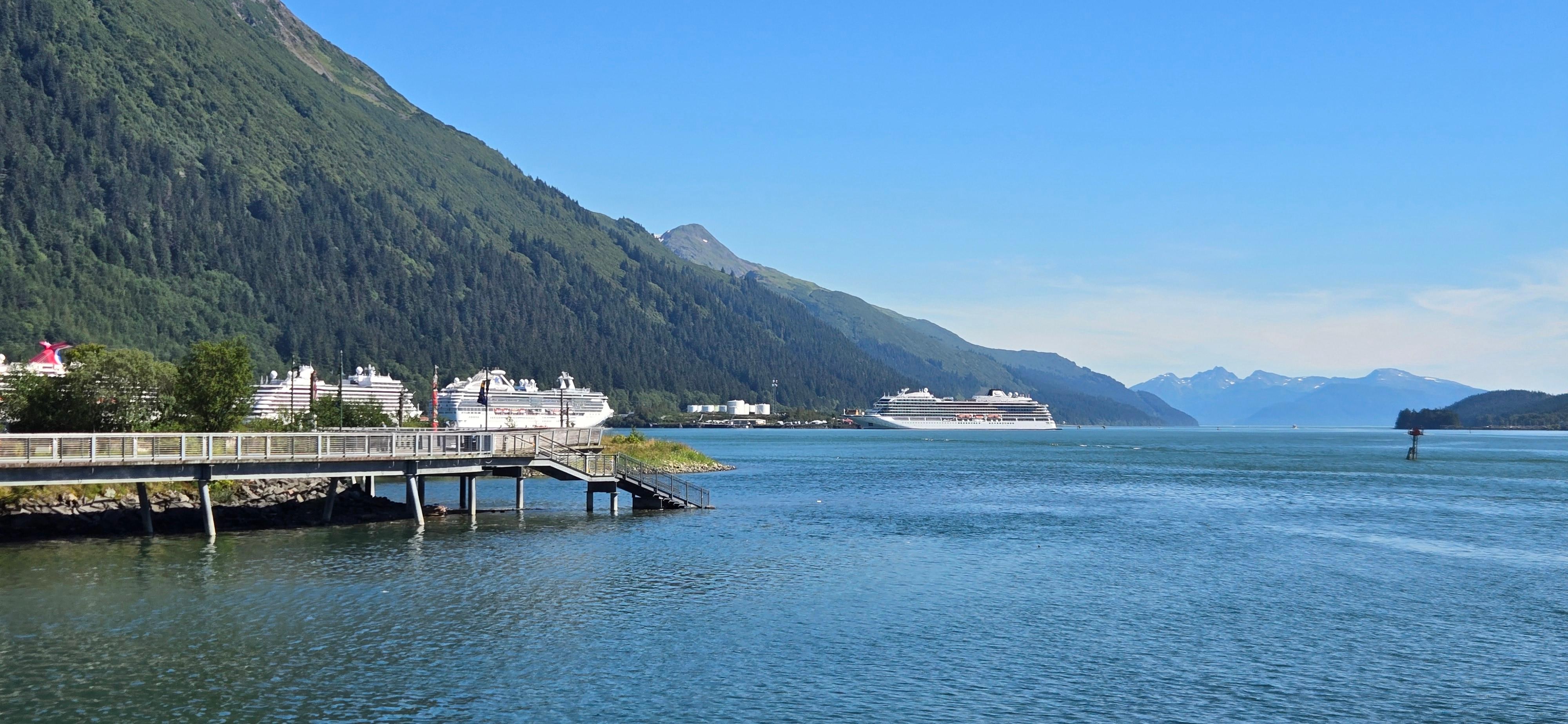 View right outside prop