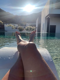 Met other nice guests from all over the world and it was never too busy.