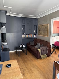Living/ sitting area