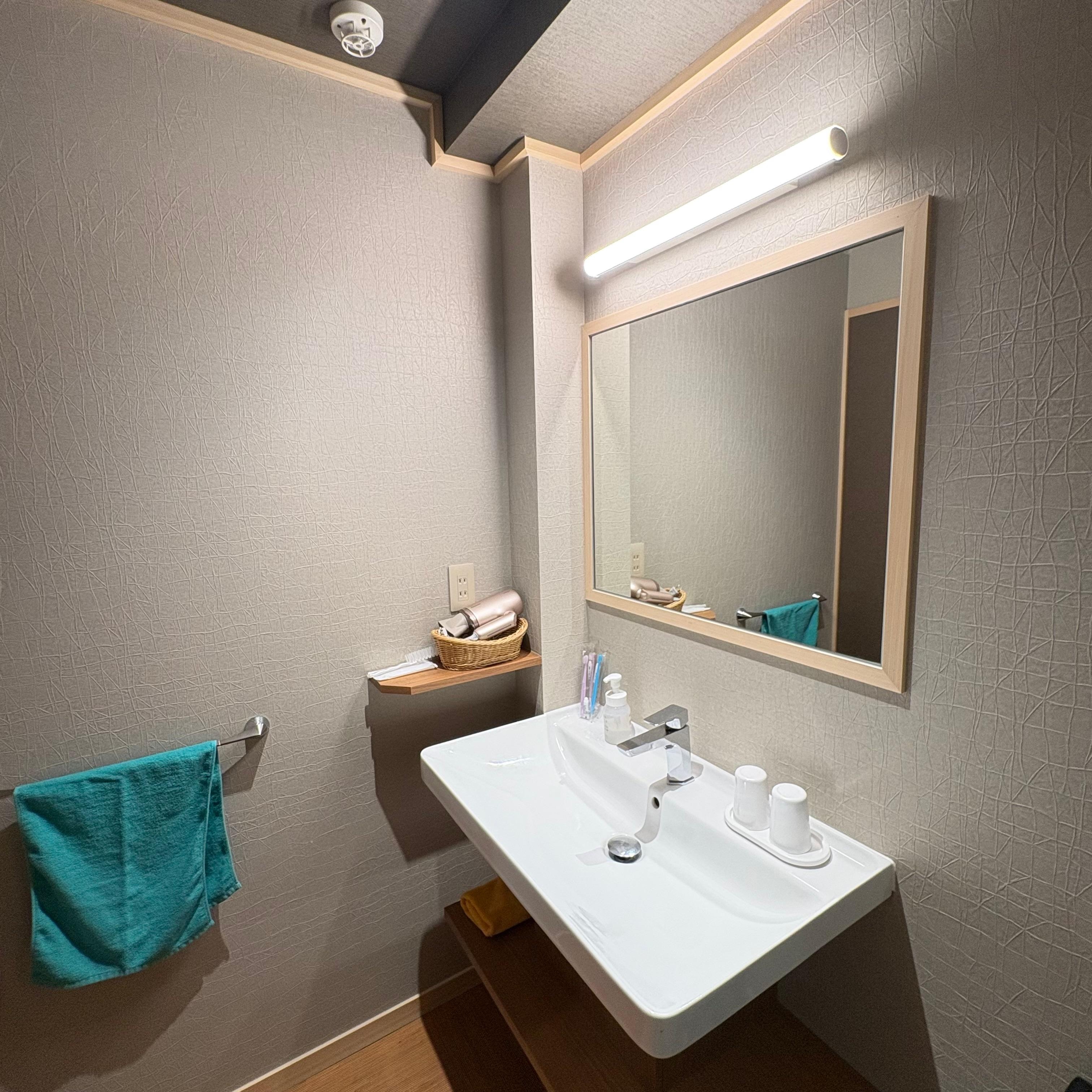 洗面所も新しく大変清潔でした。