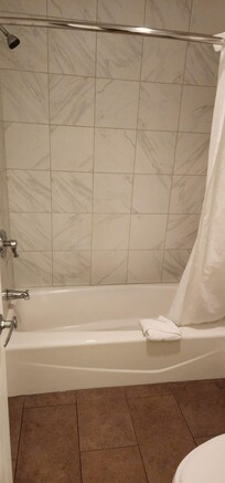 Bathroom perfectly clean