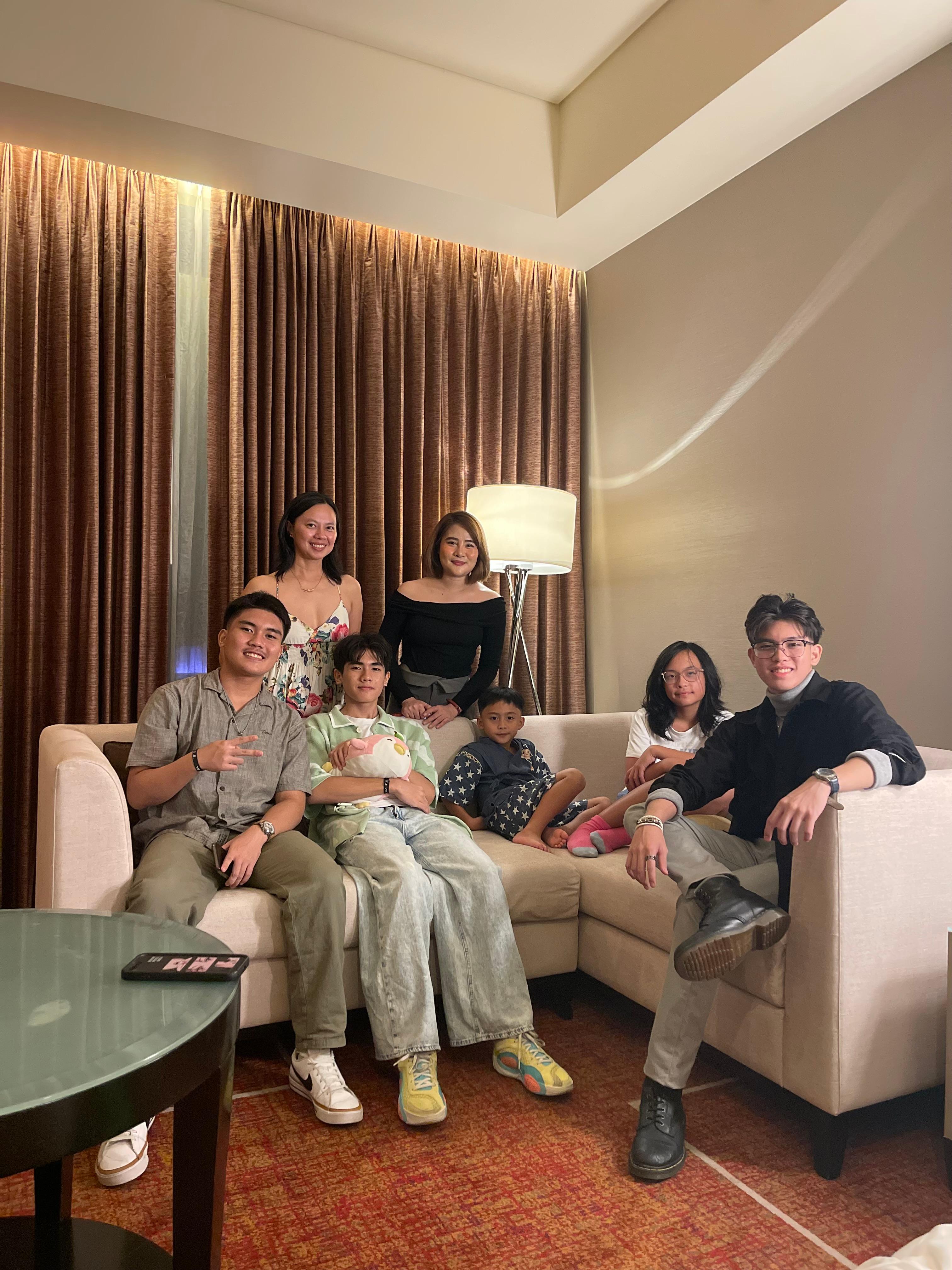 In room with pay off visit from relatives.