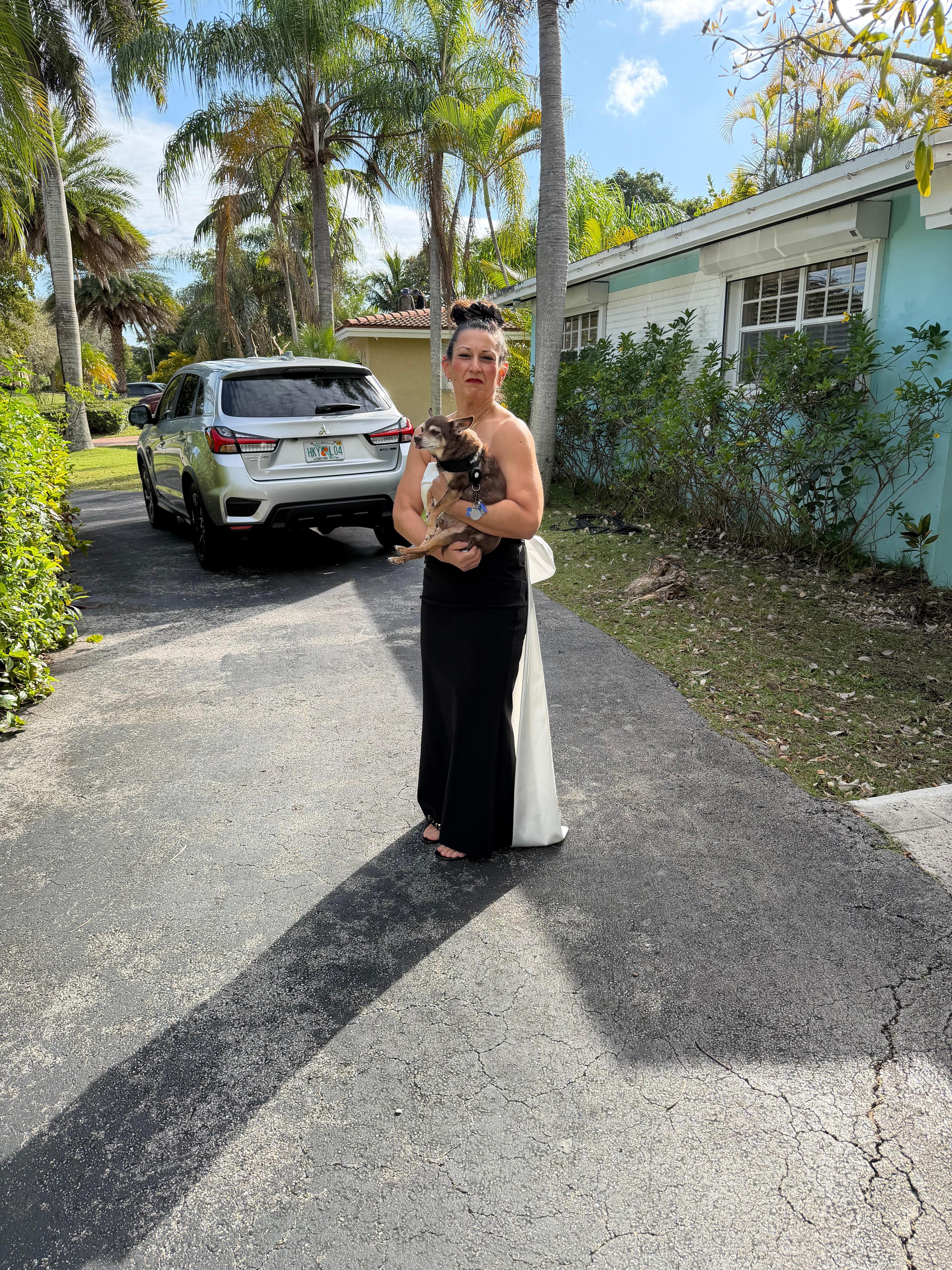 Photo in front of the home. 