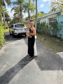 Photo in front of the home.