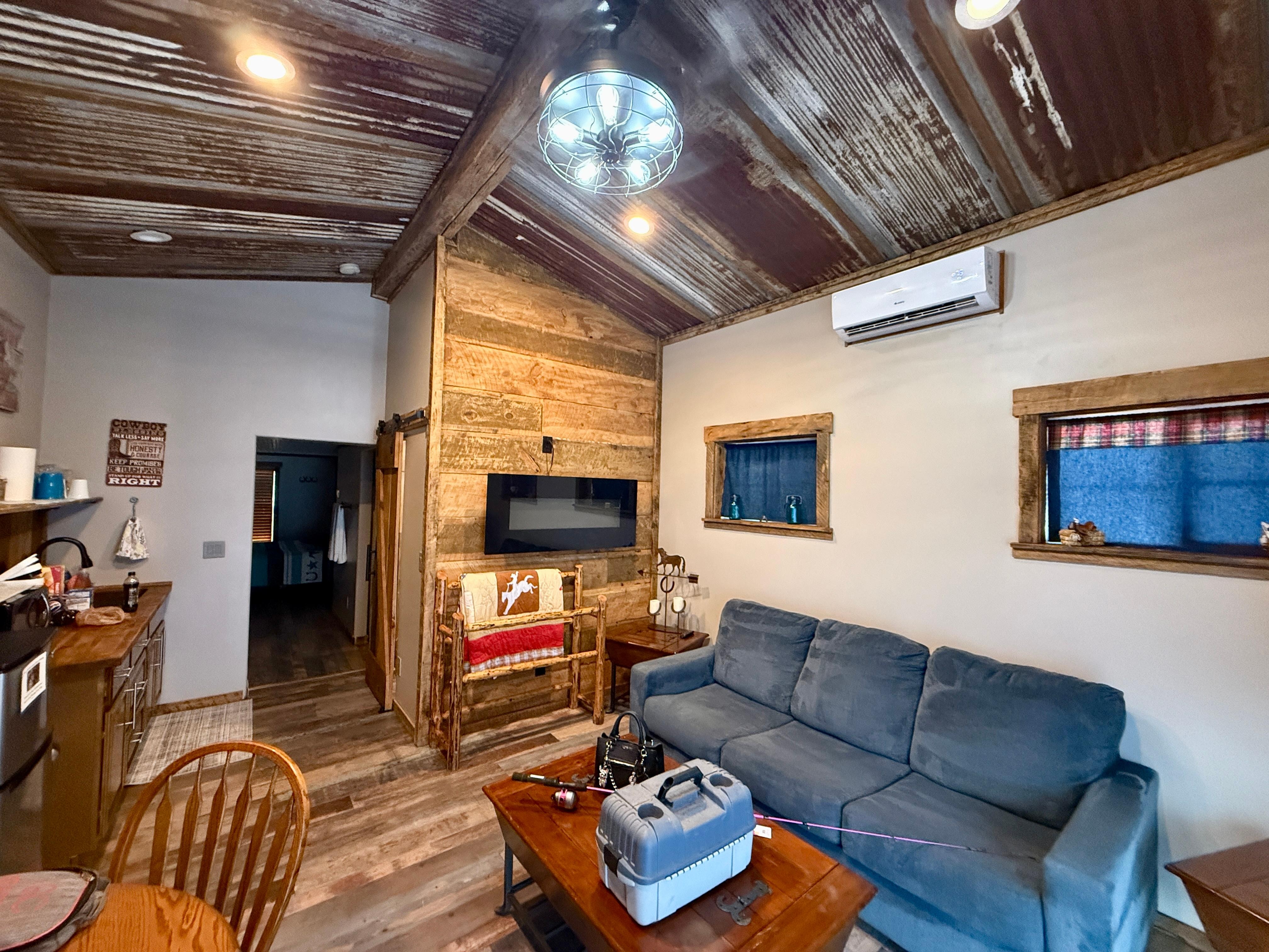 Sitting and kitchen area