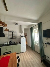 Well-appointed kitchen.