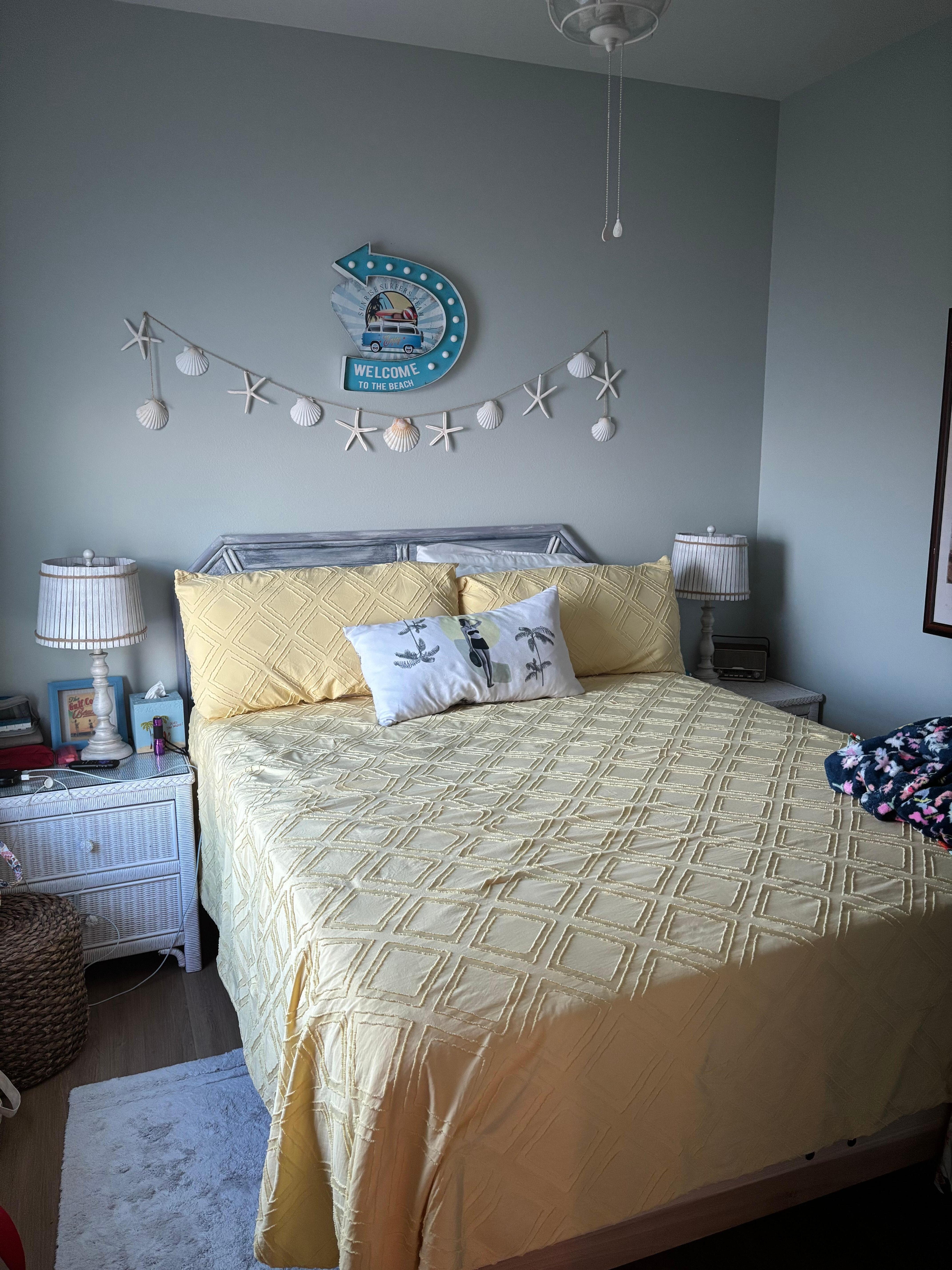 Lovely and comfortable beachy bedroom