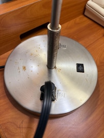 Dirty lamp fixture