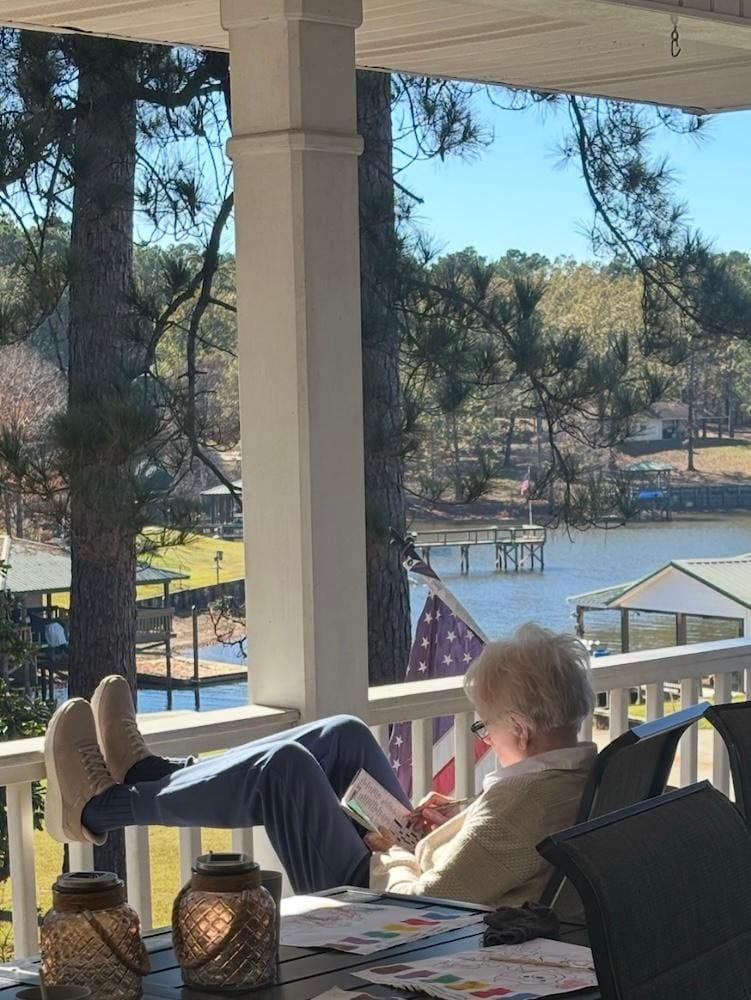 Perfect place for an 89 year old to relax. 