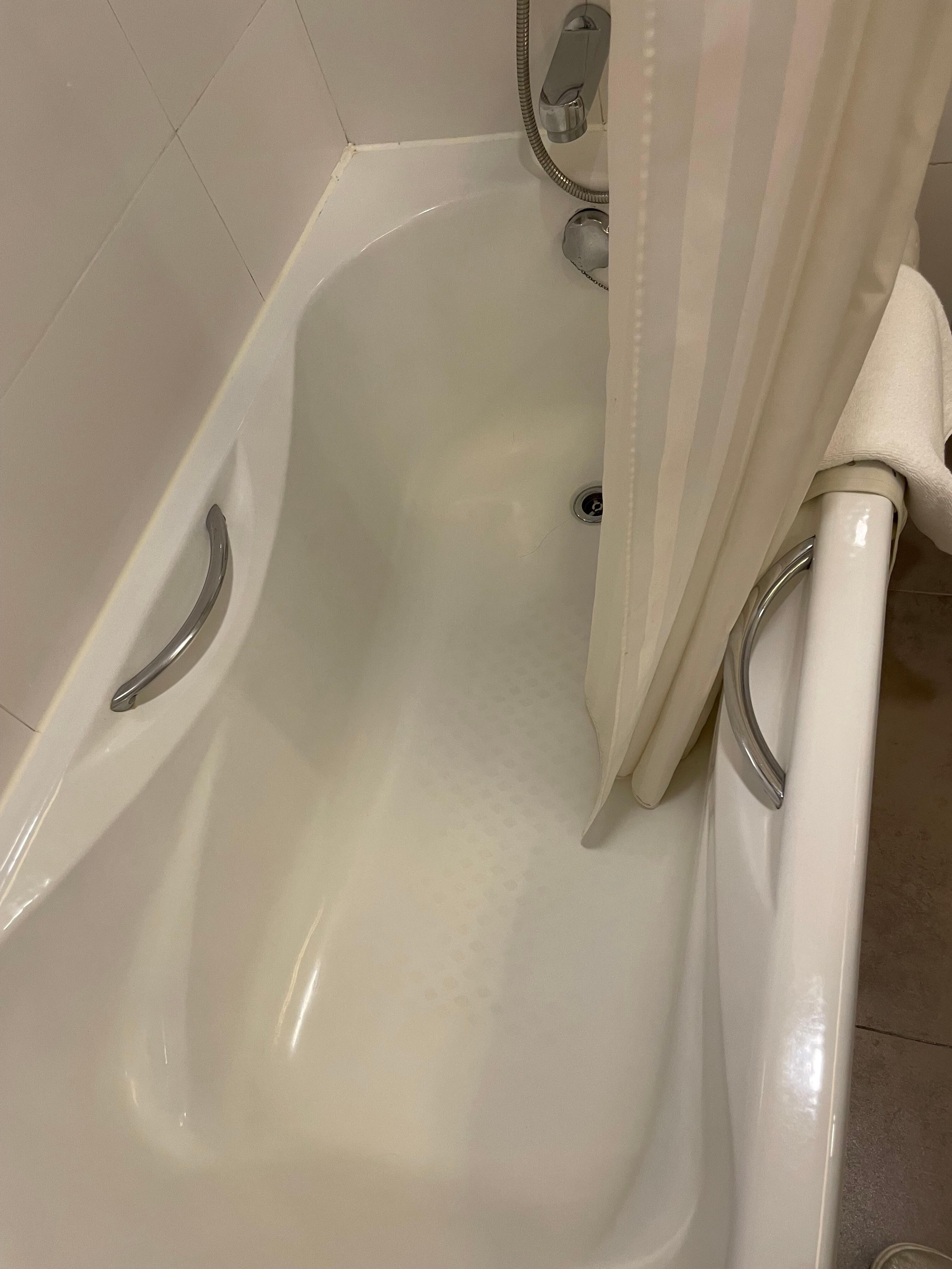 バスタブもあります。