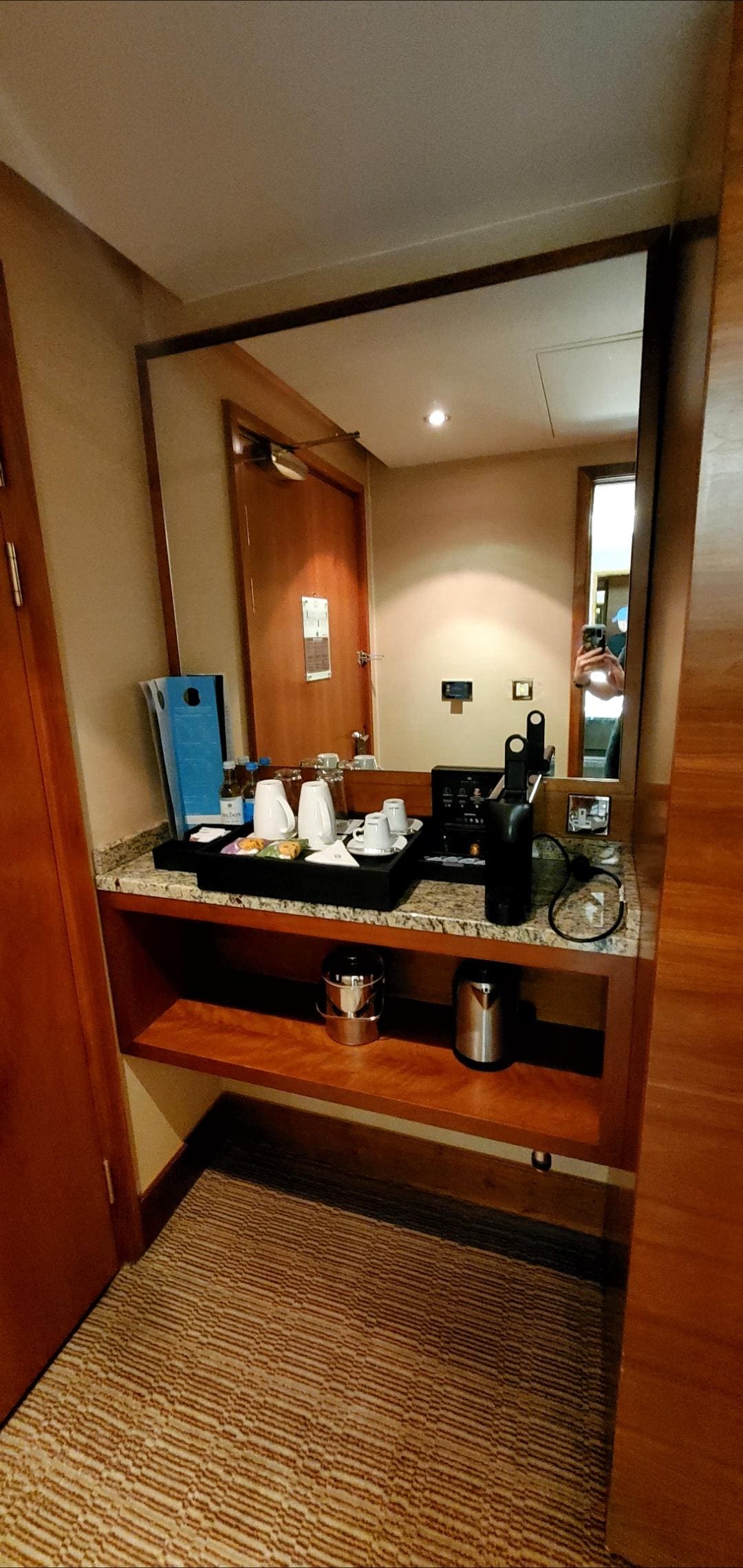 Coffee bar