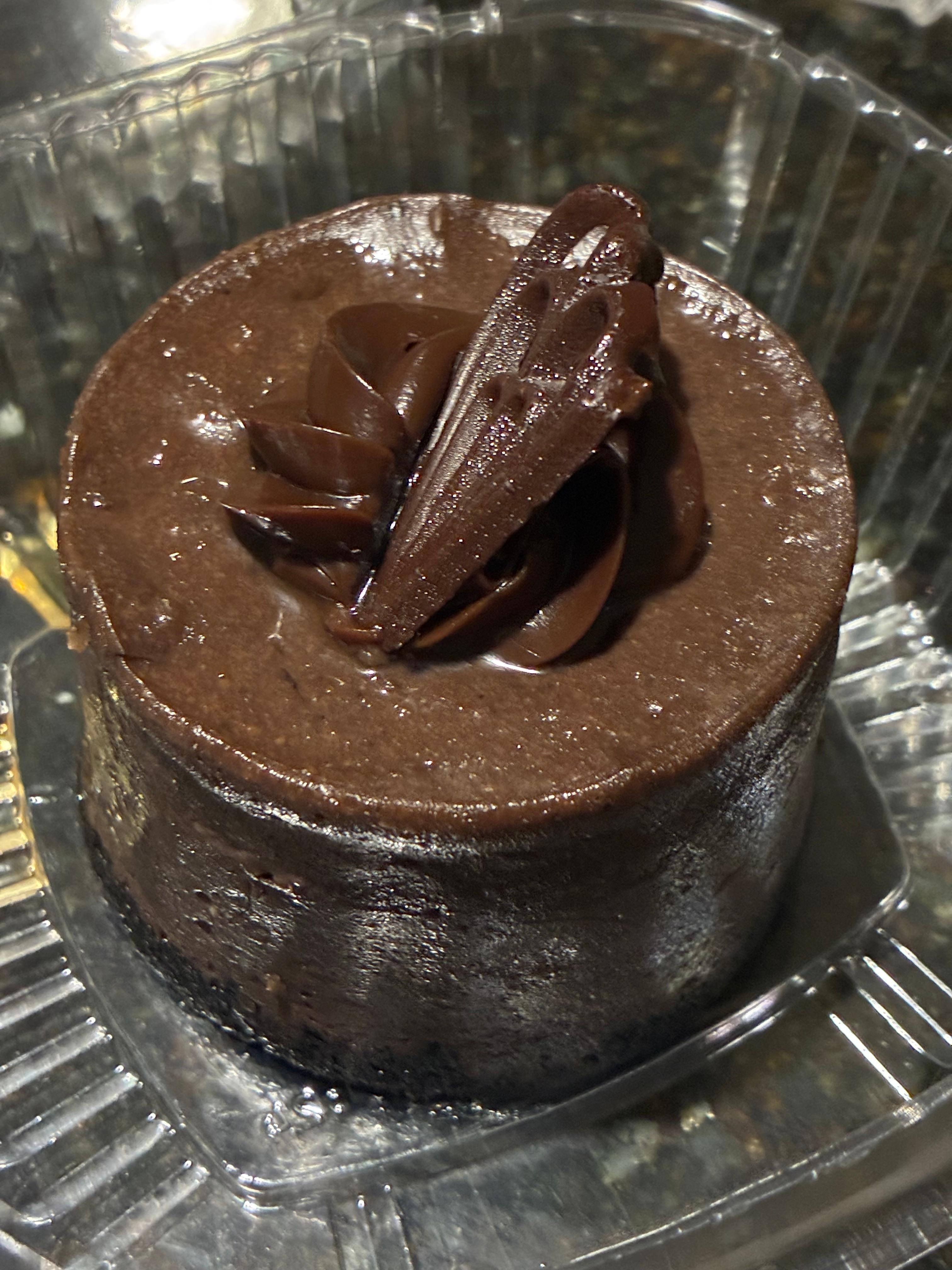 Chocolate cheesecake, so delicious. 