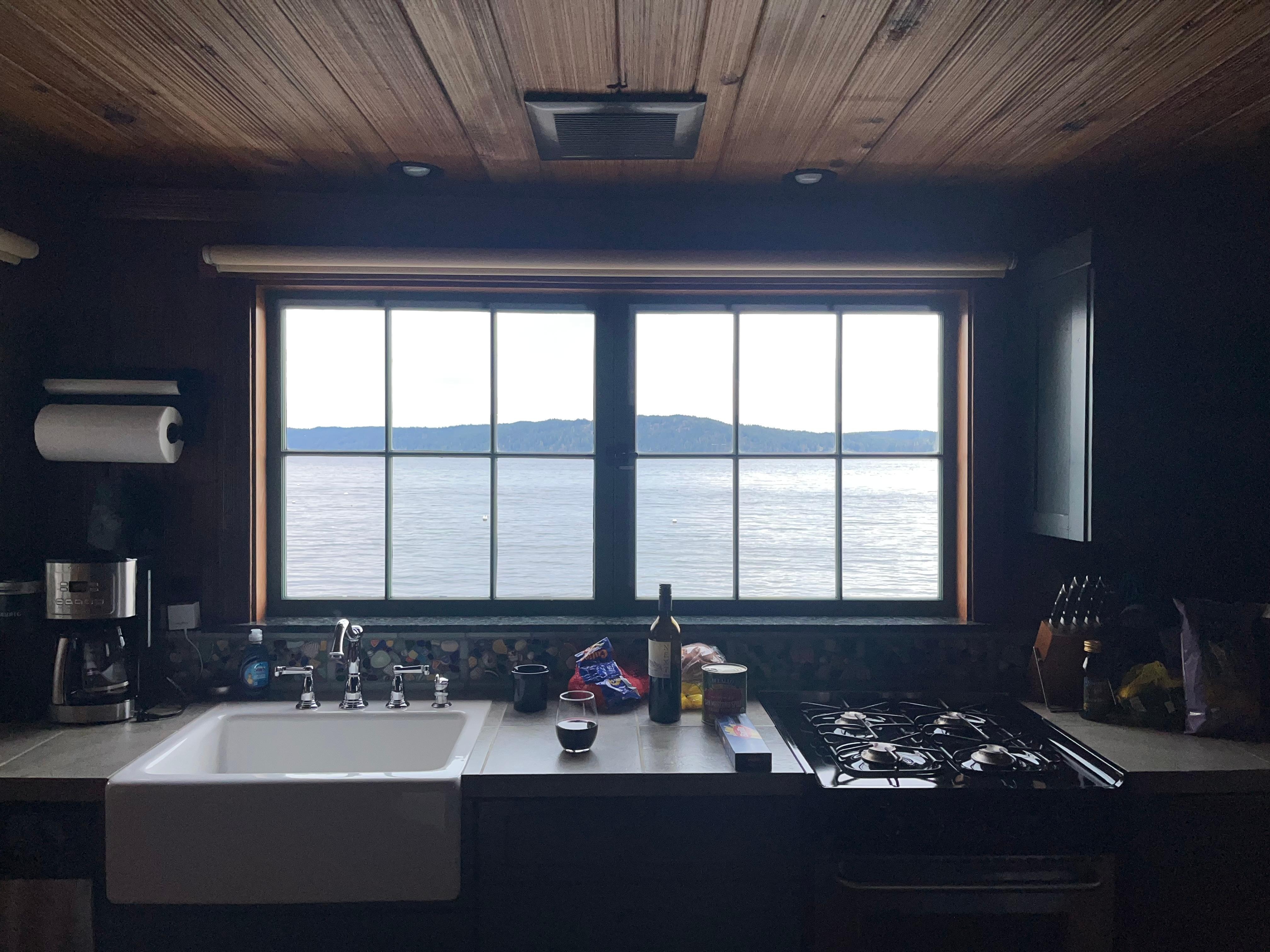 The perfect kitchen window. 