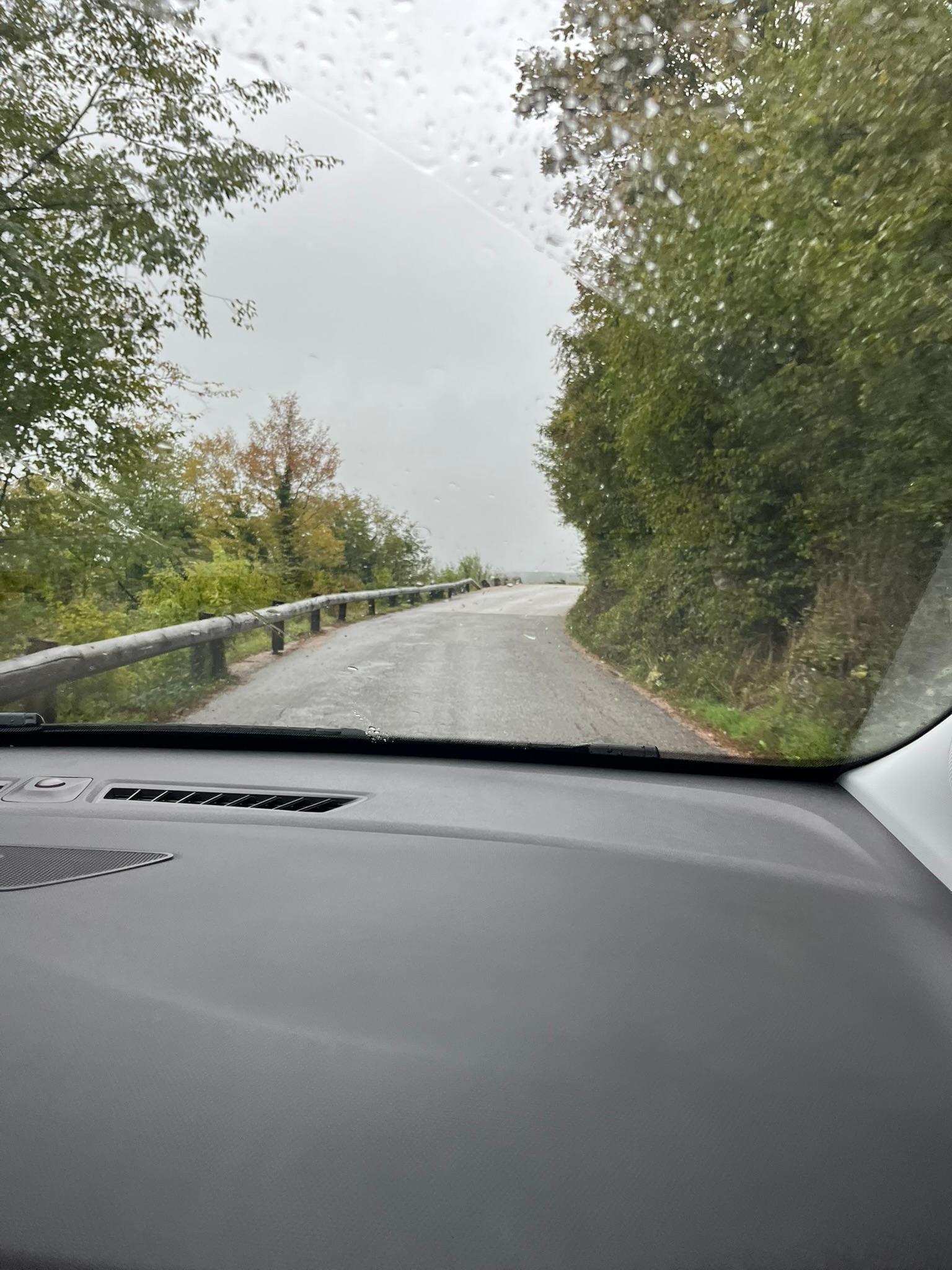 Driving to Villa Prica