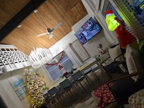 Upstairs living room with a large table was perfect for our family!