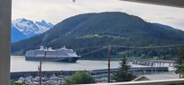 Catch cruise ship action without leaving the deck!