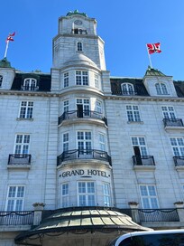 Grand Hotel