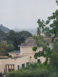 Zoomed right in sea view room