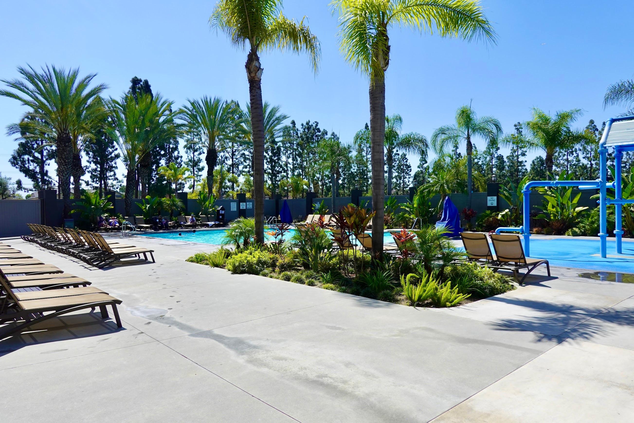The pool area. The water was too cold for us, so we just sat in the hot tub.