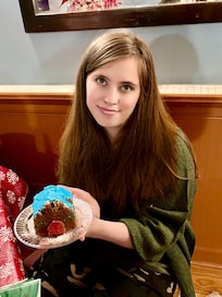 Creating gingerbread houses!