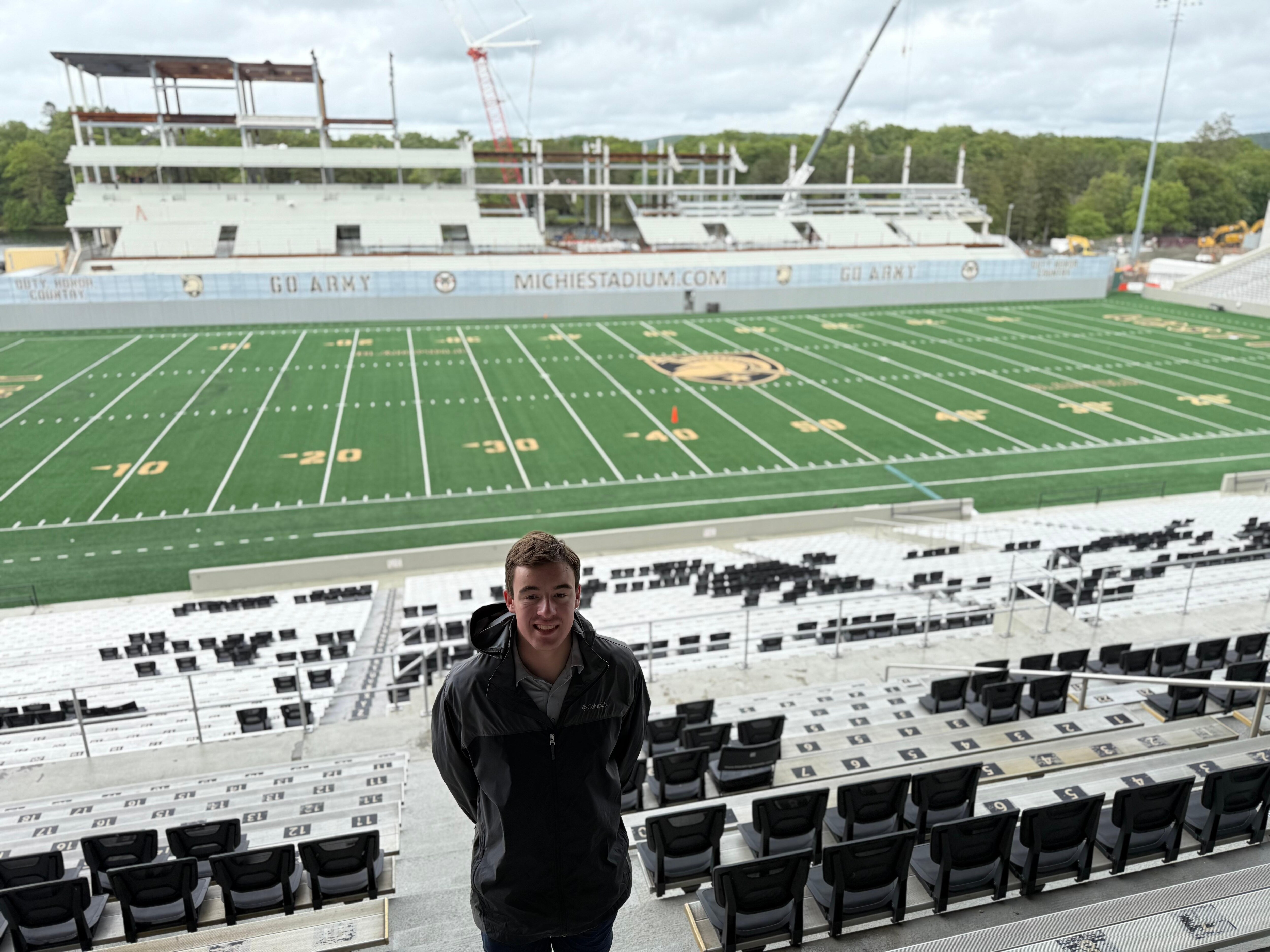 Michie Stadium, Go Air Force, Bomb Army!