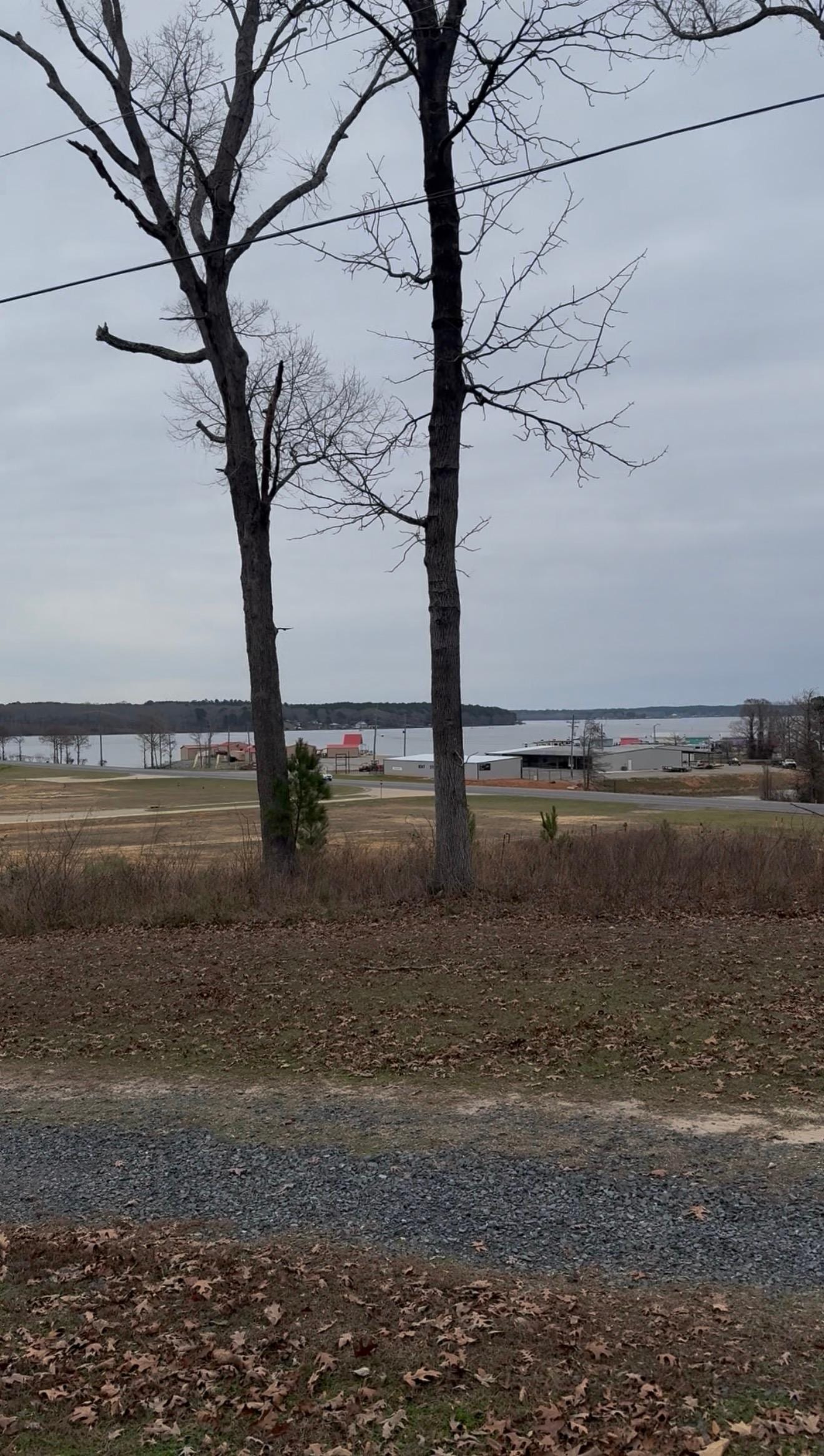 Rhett’s Tails and Shells - delicious, fun vibe. The pic was taken on the deck 