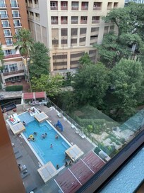 Stayed on 8th floor Pool is located on 2nd.. beautiful view