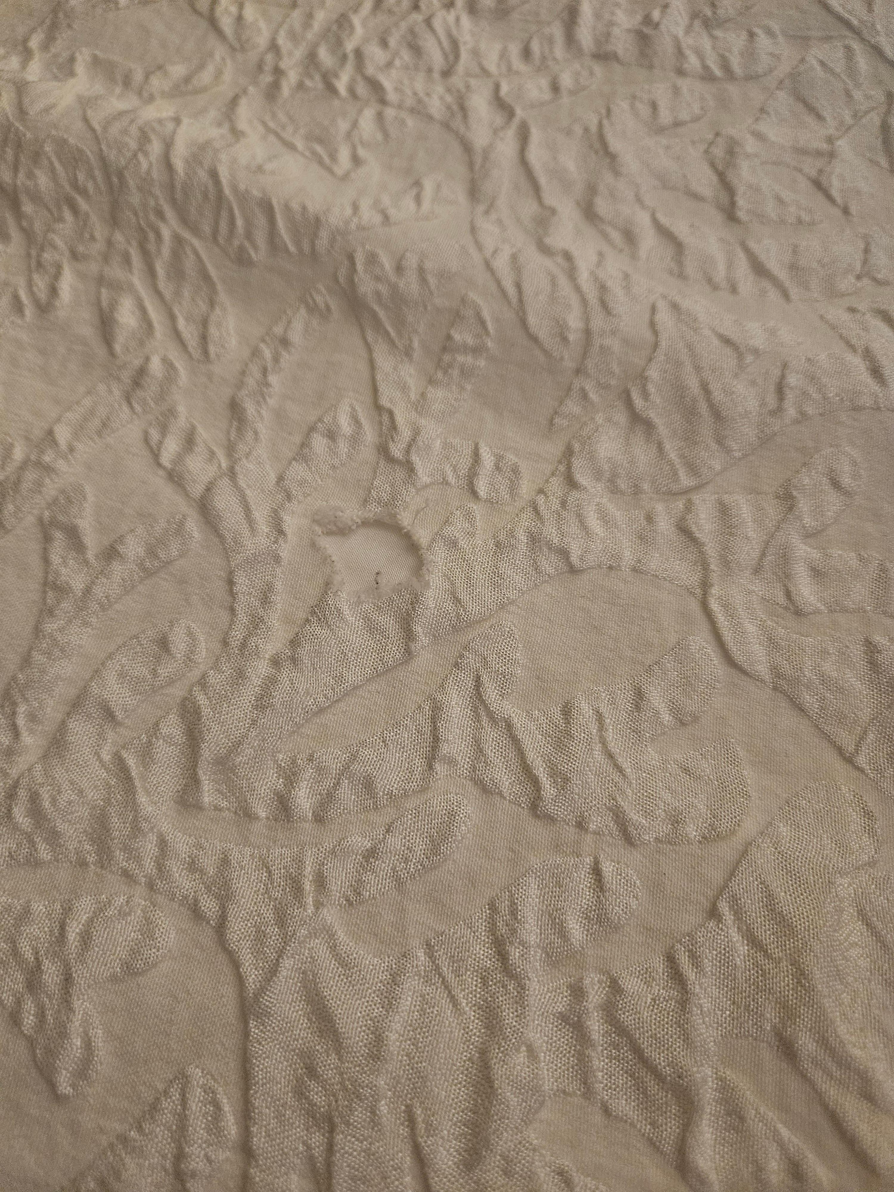 Hole on comforter