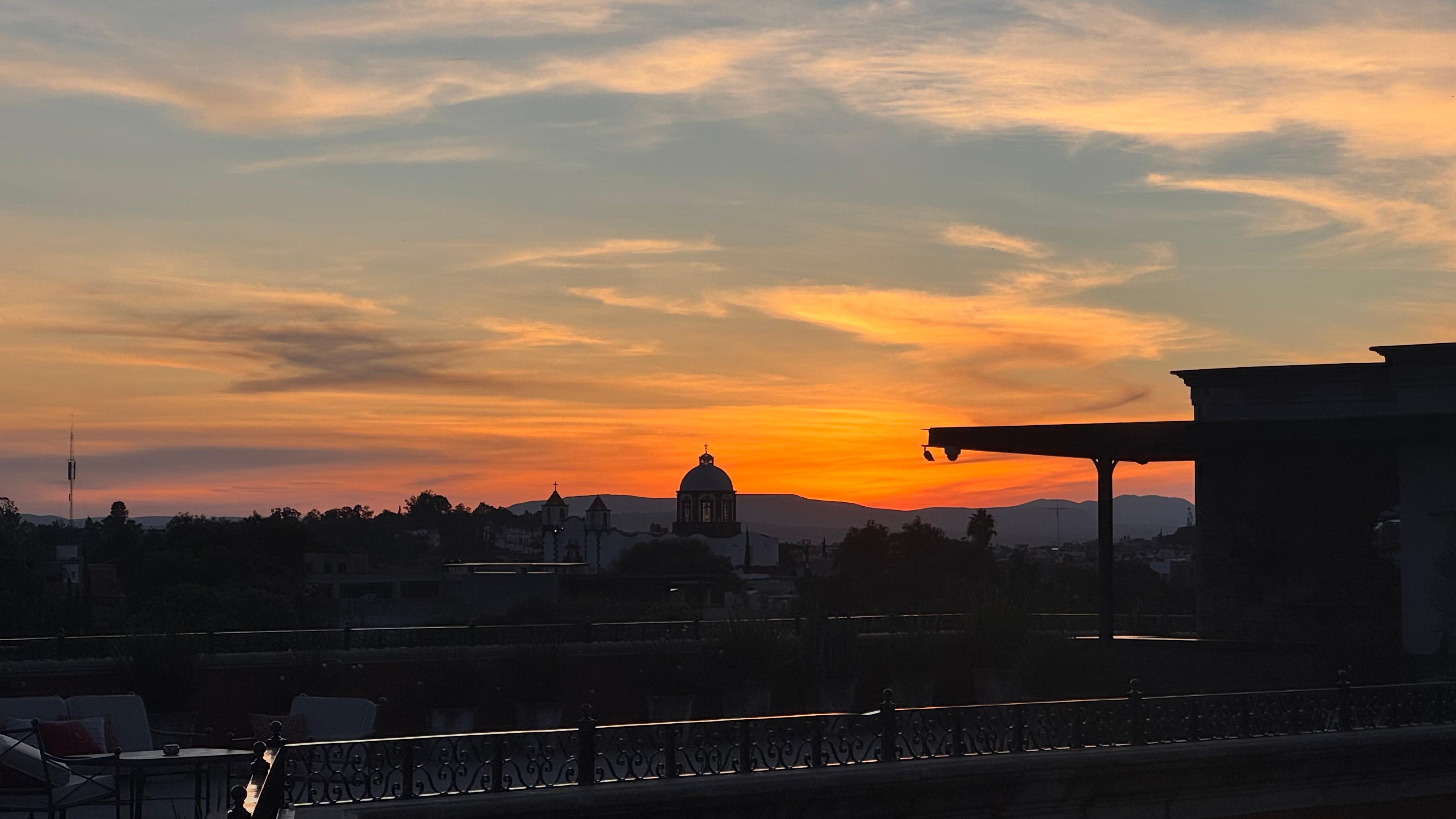 Amanecer desde la habitación 