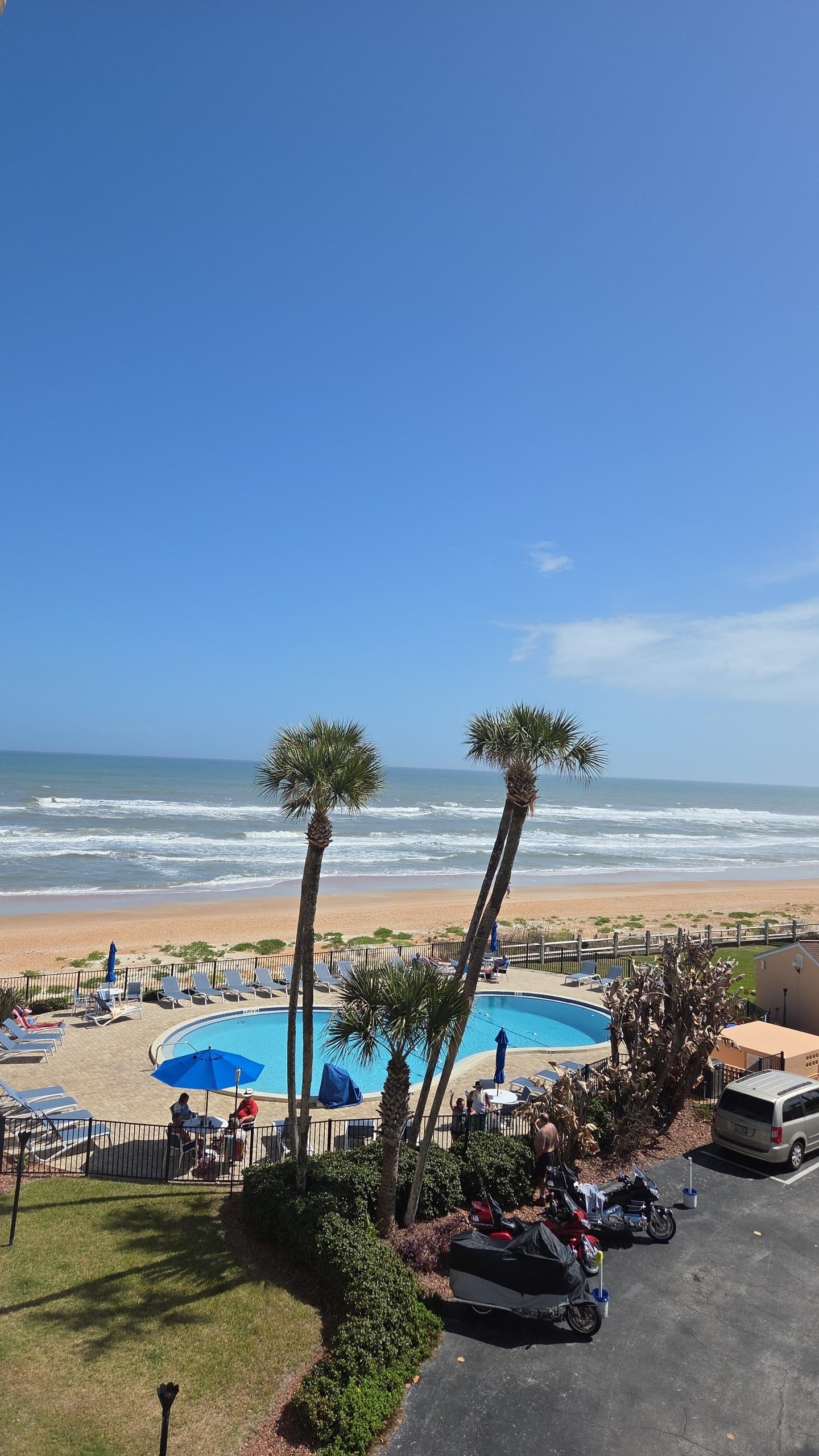 Looking from 4th floor balcony!