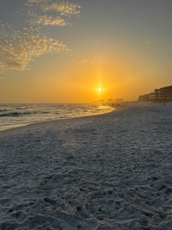 Five min to this incredible beach! 