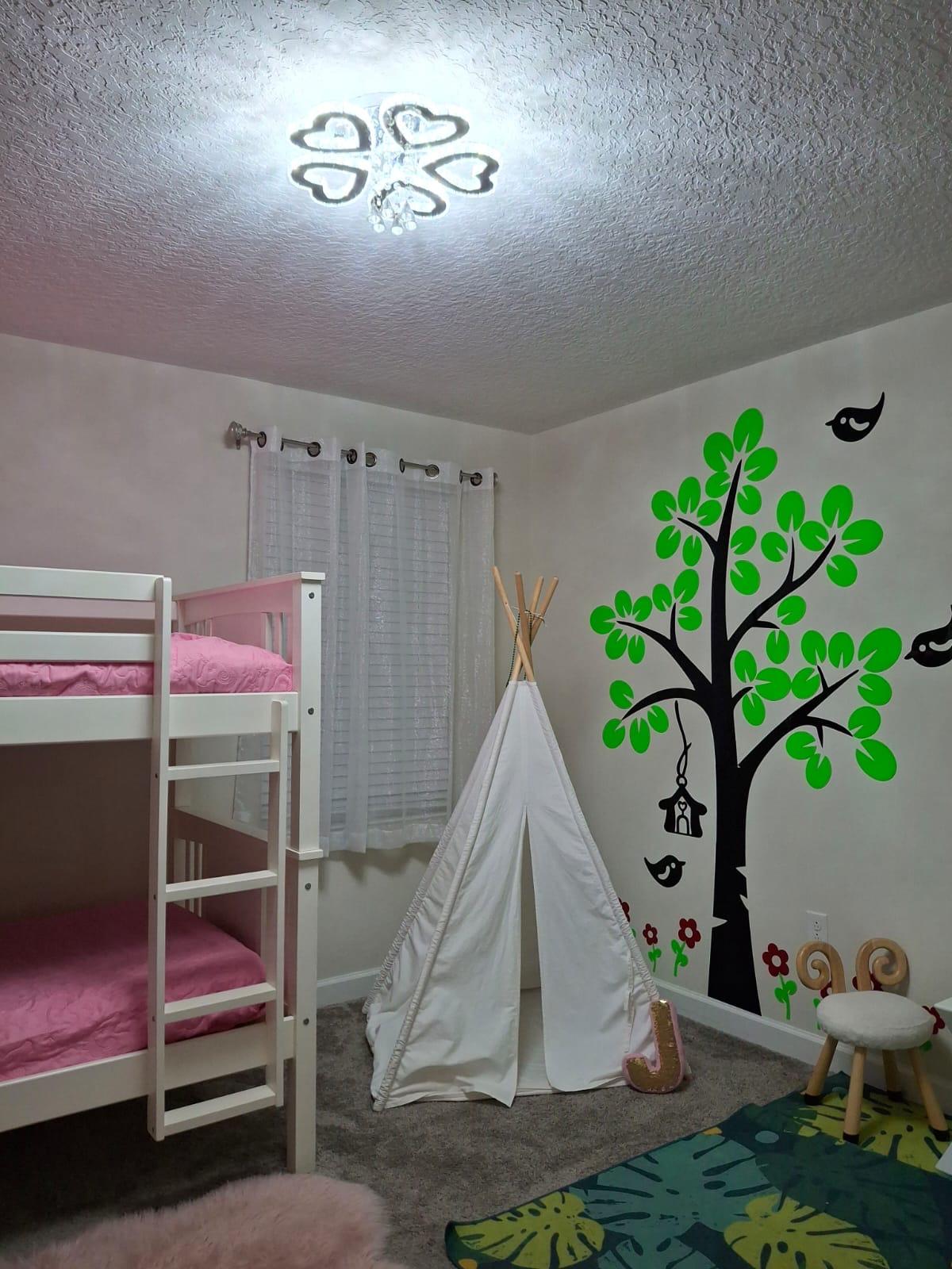 Kiddie bedroom upstairs