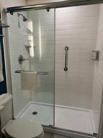 Walk in shower nice and clean