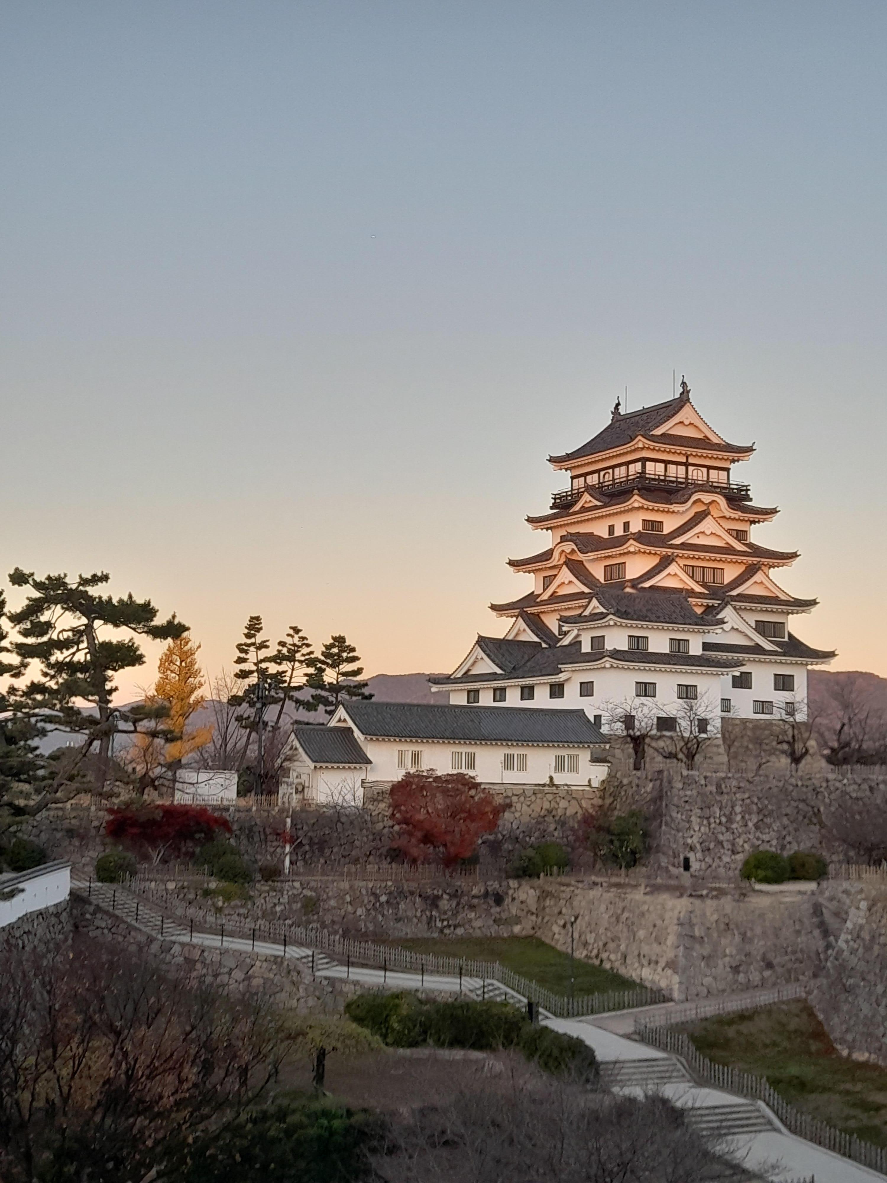 Room view, last morning we were there. At sunrise. The sun was shining on half of the castle only. 