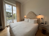 Tayko Signature Room