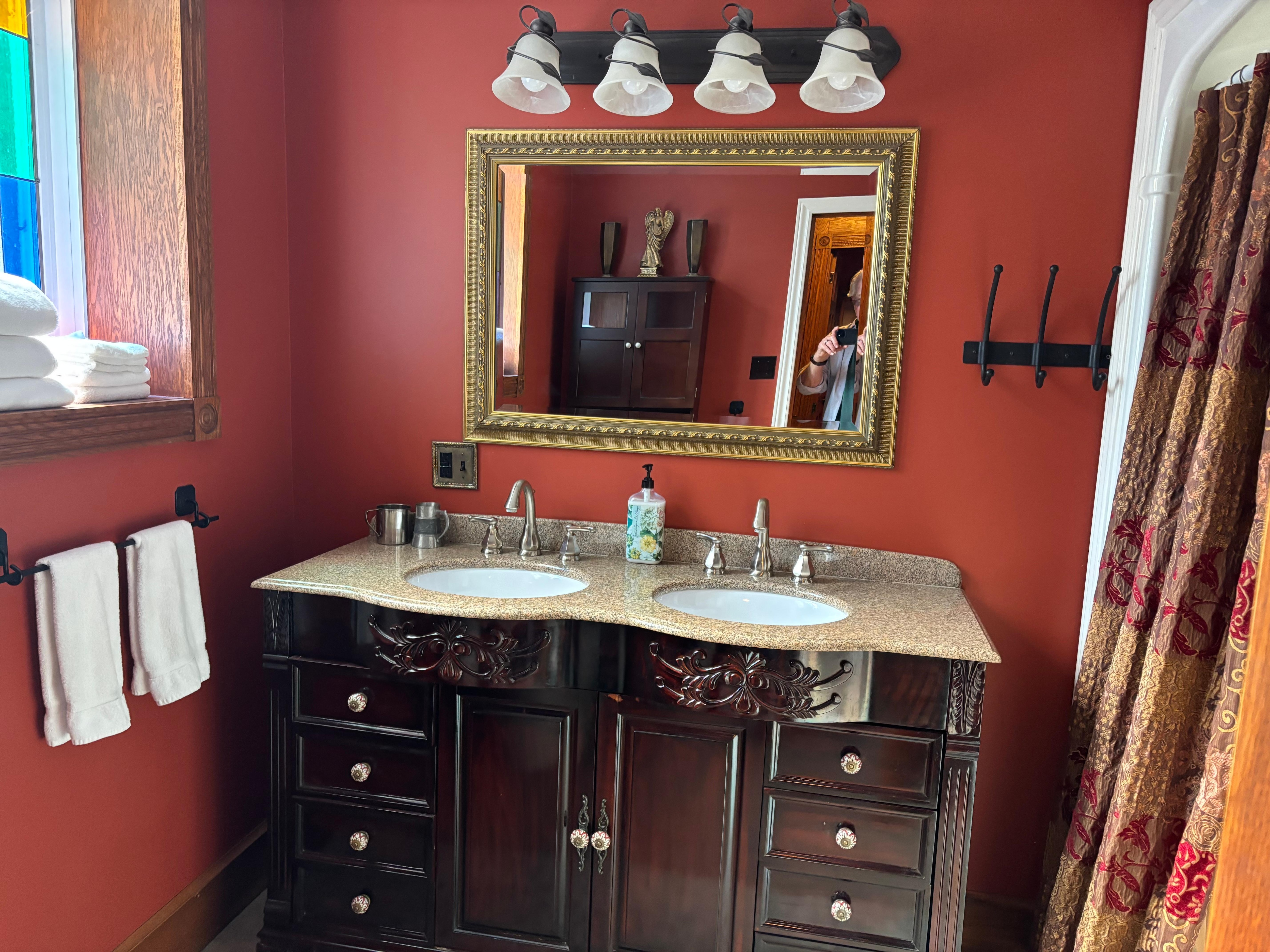 Spacious double-sink bathroom