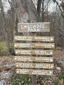 Sign in back of hotel if
Nearby attractions