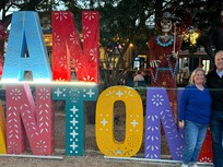 La Gloria in the Pearl District along the San Antonio River