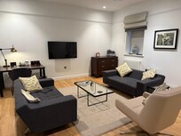 Living room - TV faulty!