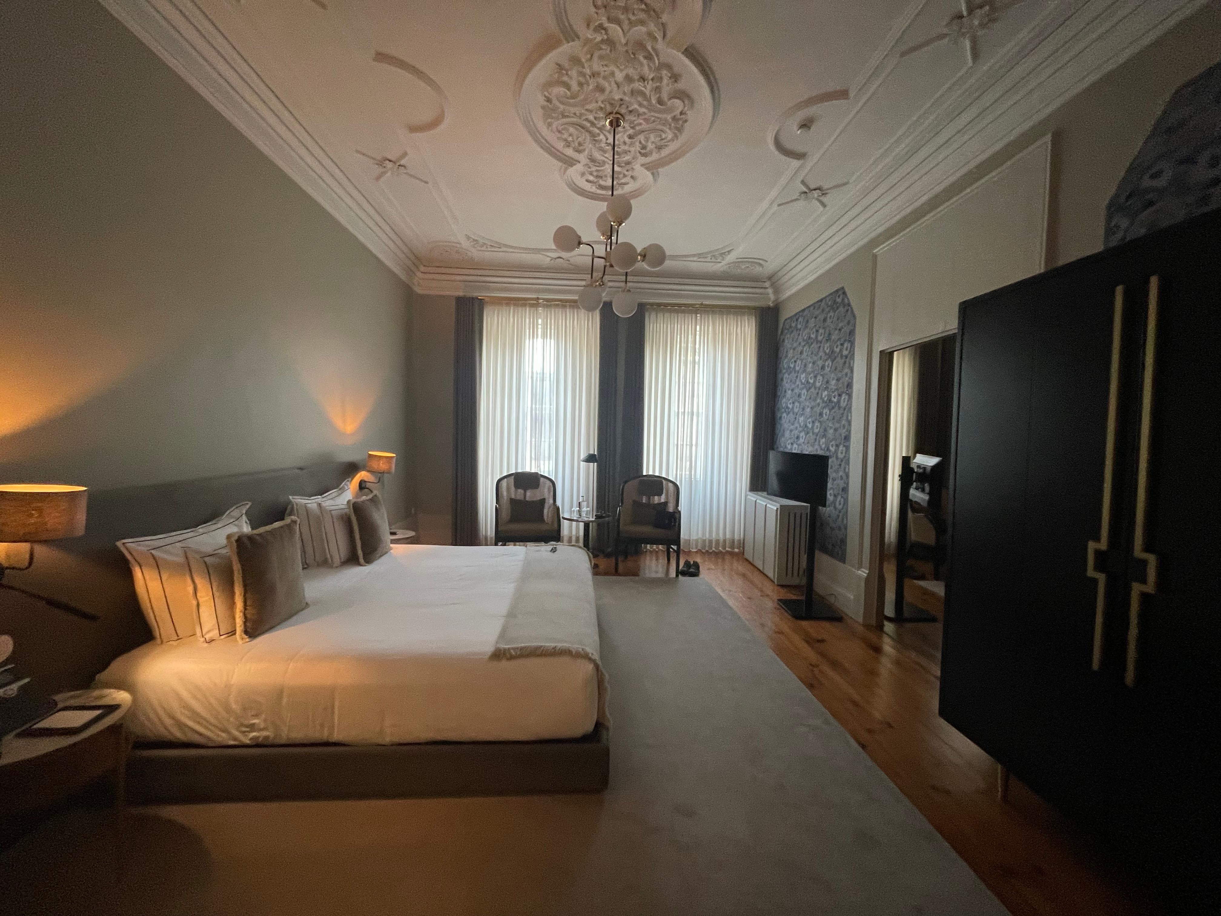 Bedroom in the Shanghai room