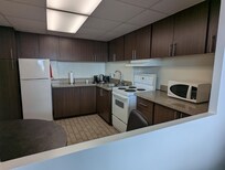 Full kitchen