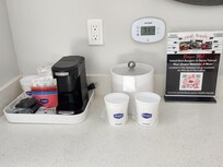 Coffee, Tea in Room, AC comtrol