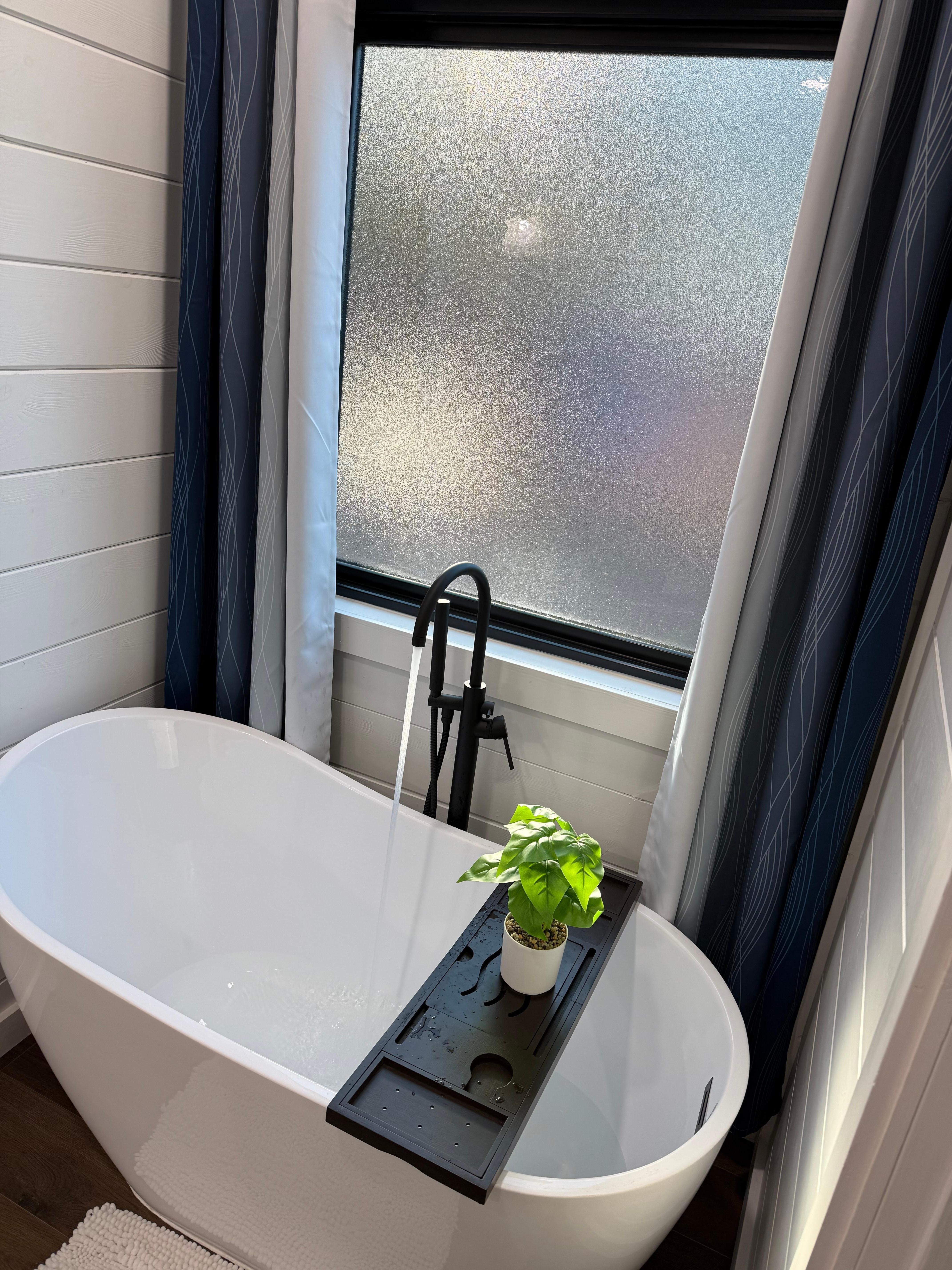 Relaxing private bath