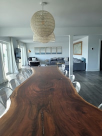 We all sat comfortably at this amazing dining room table.