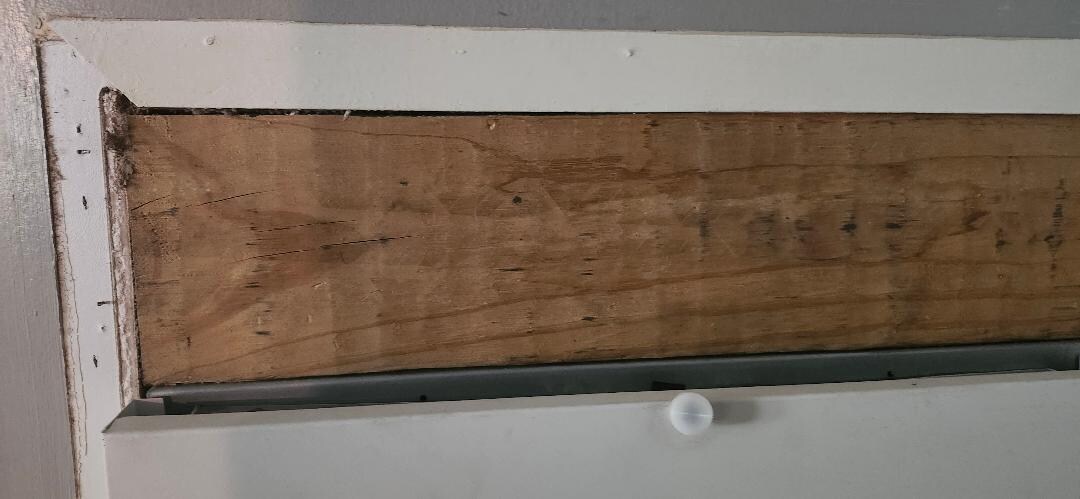 above air conditioner insert