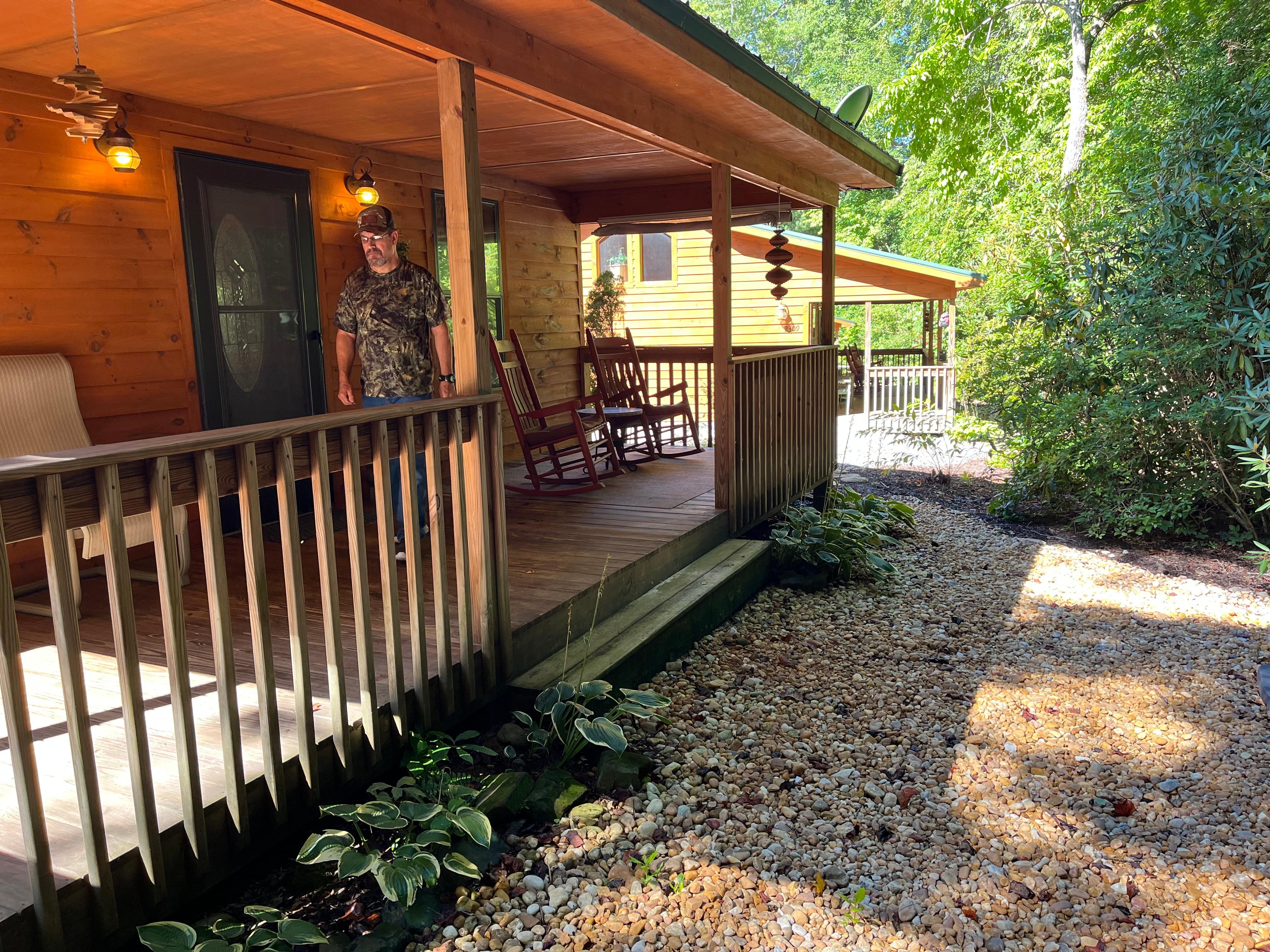 Peaceful porch sitting ✔️