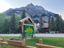 Right in the mountains only 5 minutes from the city center with a free shuttle!