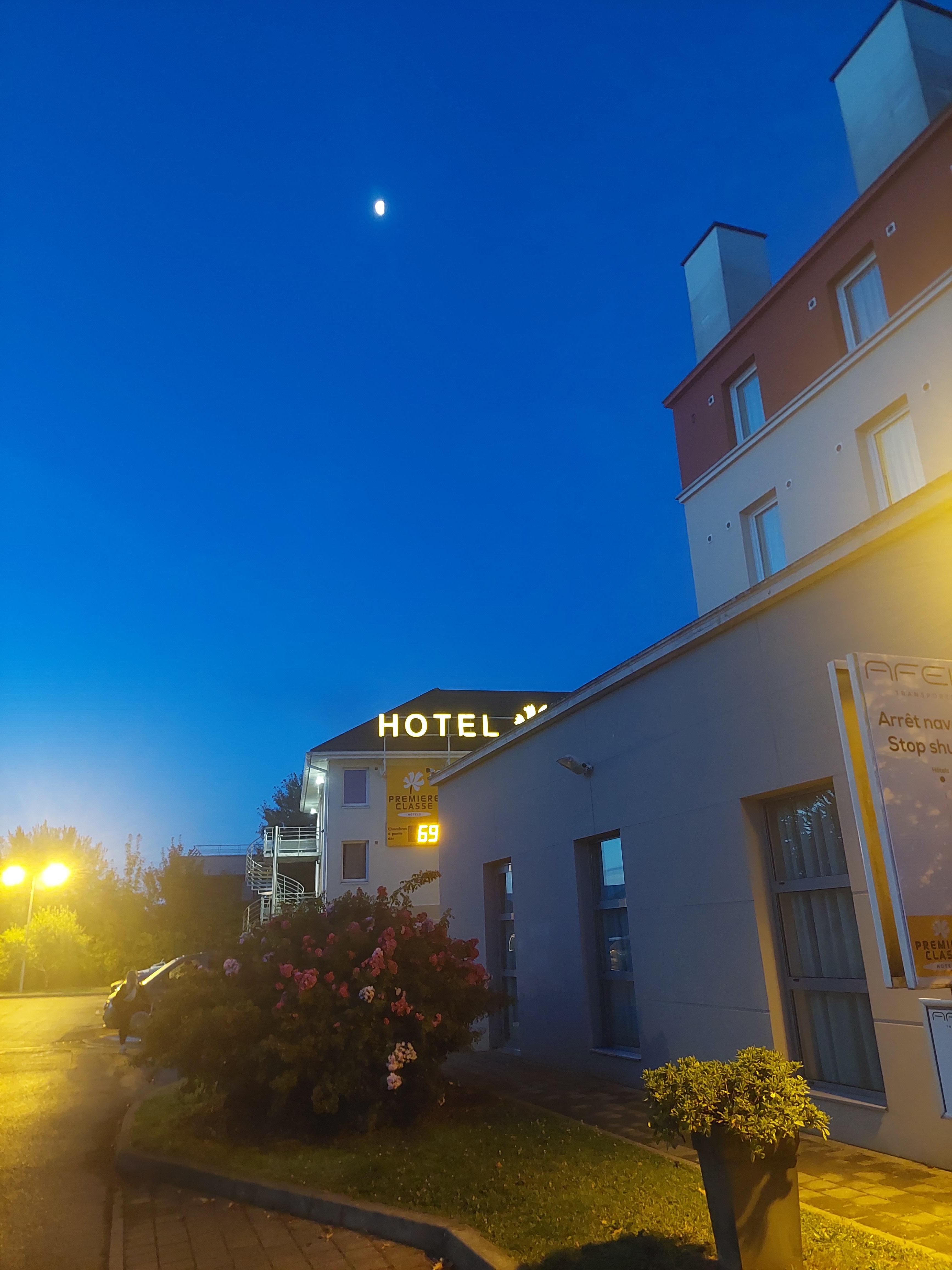 Hotel