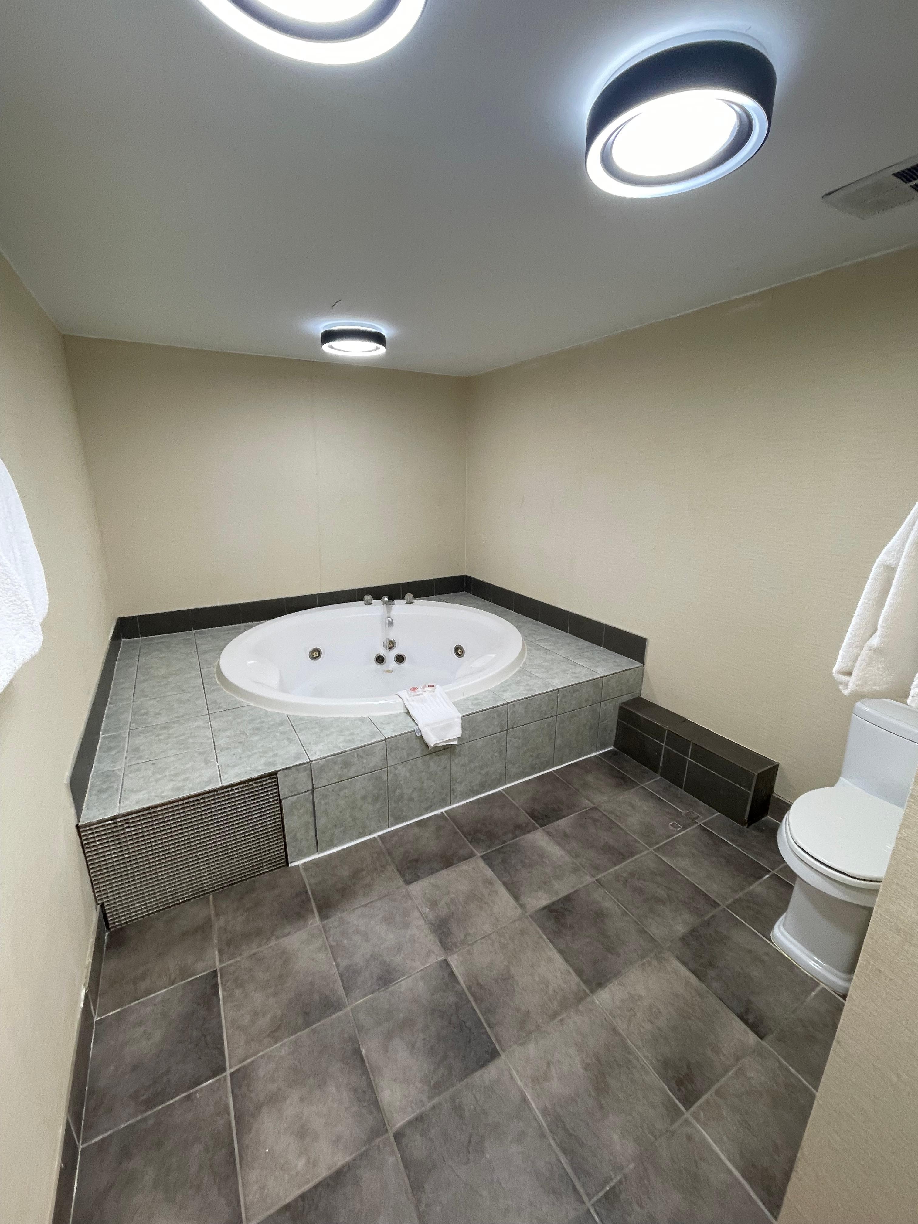 Hot tub in my room. I did use it ! Jets were strong 