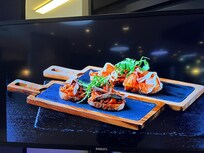 Love this photo as you enter the restaurant